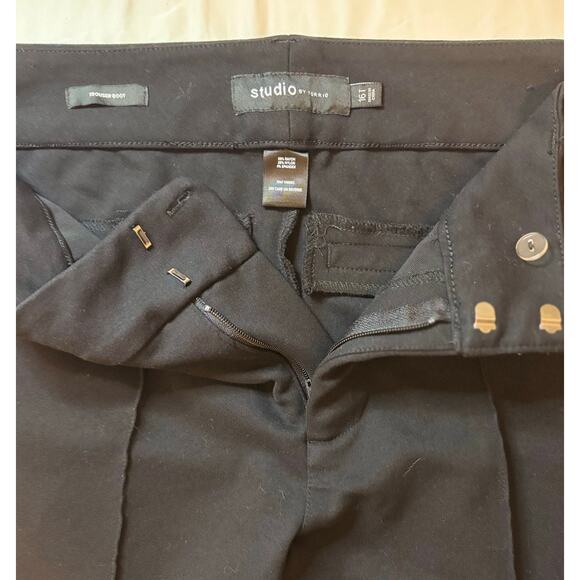 TORRID Trouser Bootcut Ponte Pant in Deep Black. - Picture 5 of 7